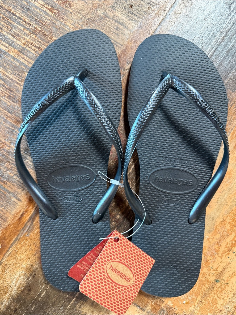 Havaianas Women’s Slim Flip Flops - Black